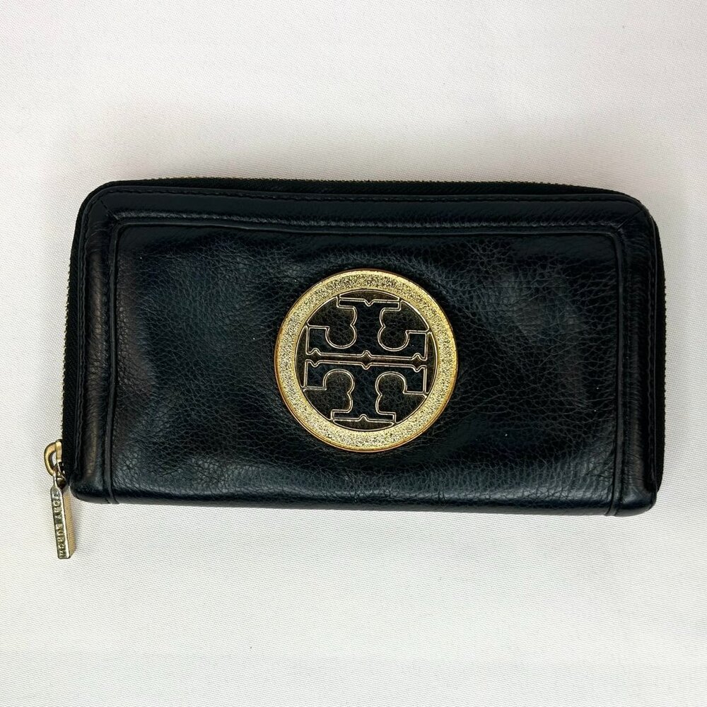 Tory Burch Amanda Zip-Around Continental Wallet Black Pebbled Leather